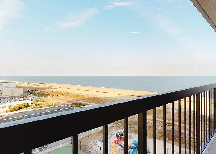 Sea Watcher Apartment *